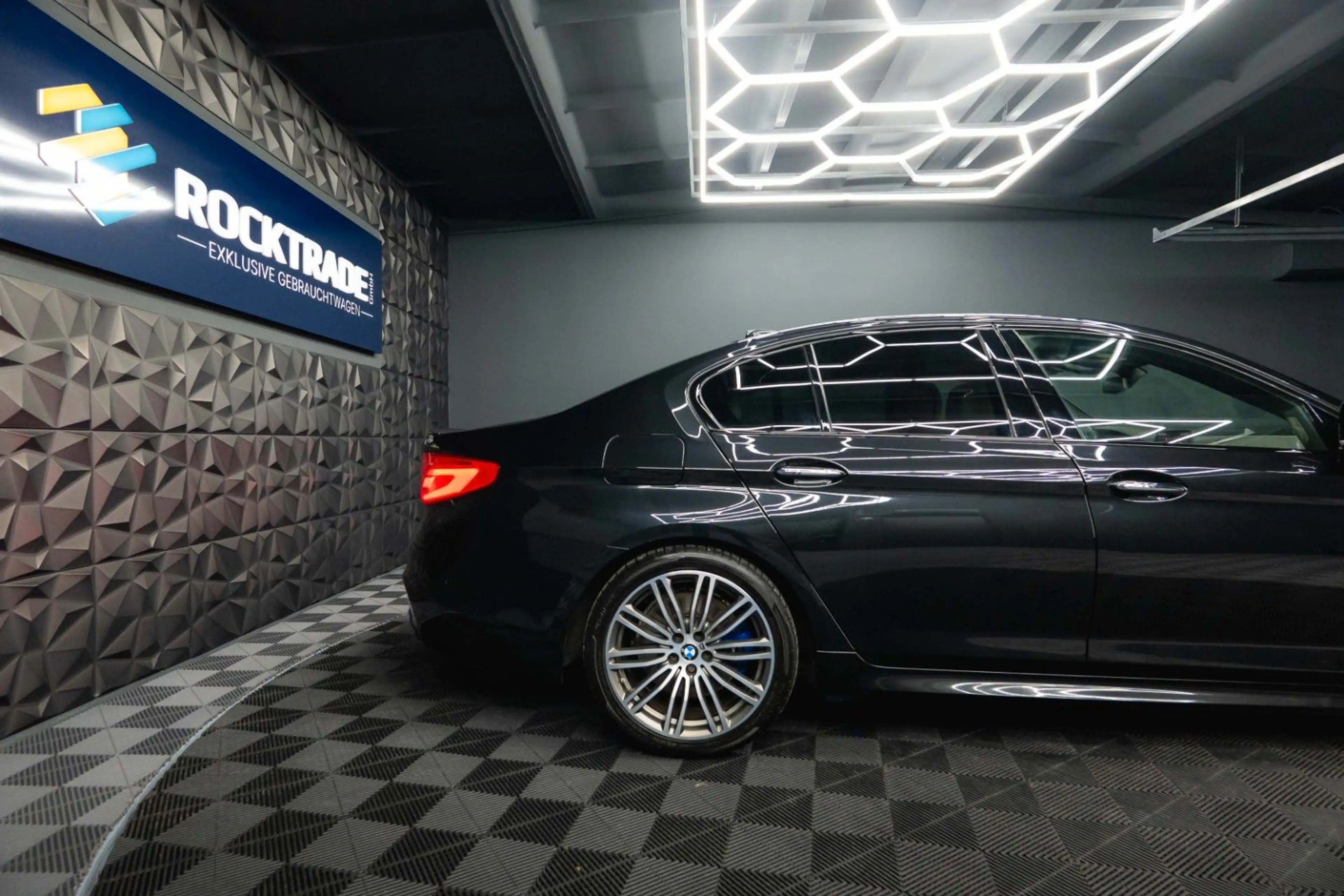BMW 550 i xDrive Shadow Line | ACC | Massage | LED — photo 10