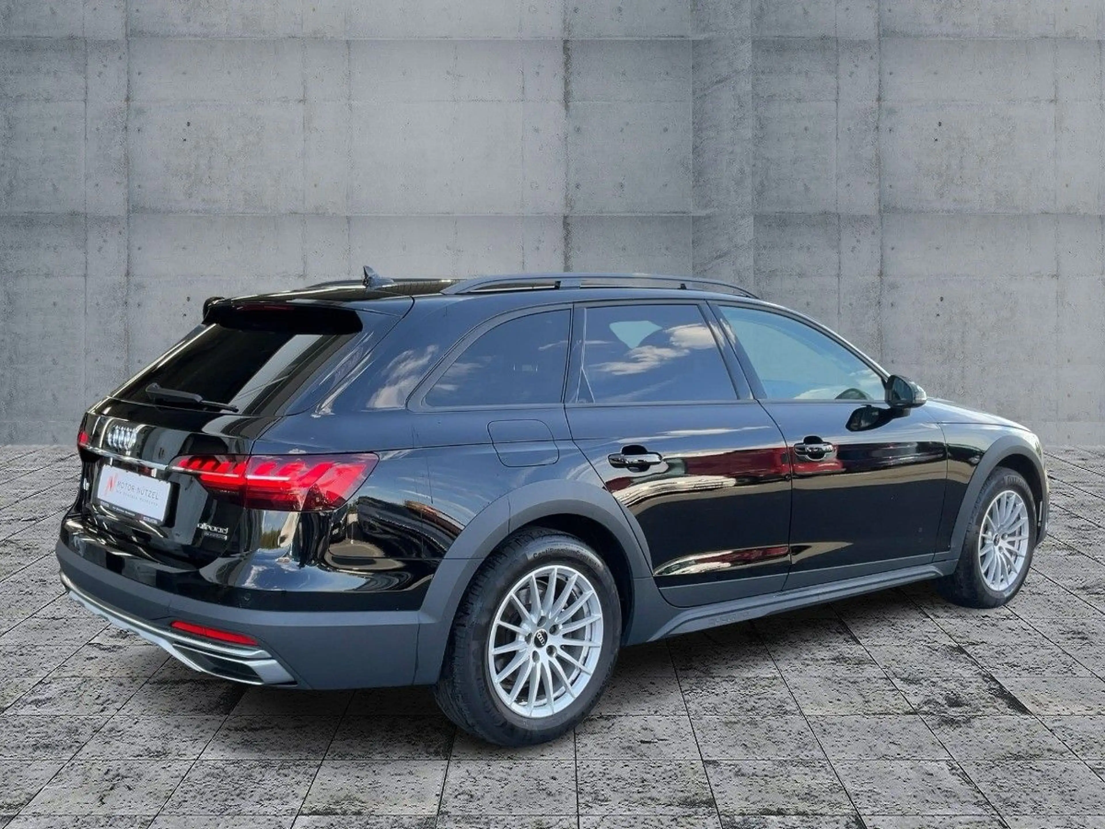 Audi A4 allroad A4 allroad QU 40 TDI S-TR LED+NAVI+RFK+GRA+AHK — photo 6