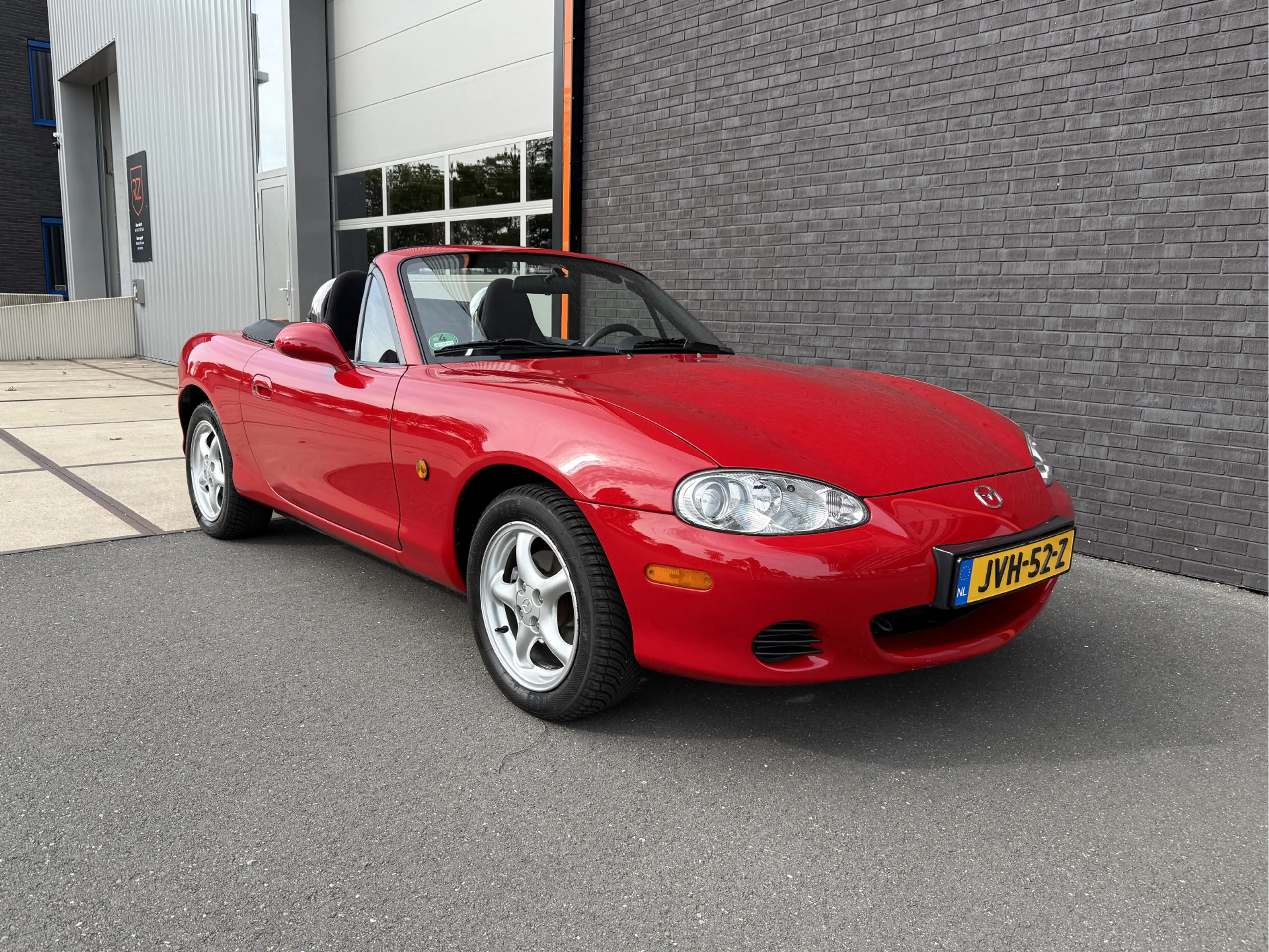 Mazda MX-5 1.6i NB-FL Touring l Extreem lage tellerstand! l C — photo 12