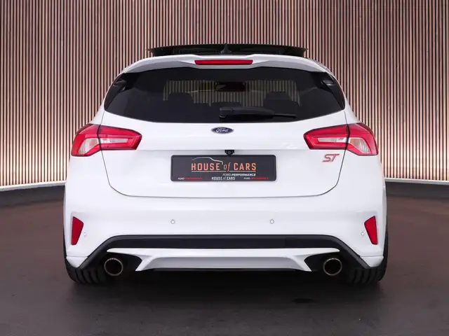Ford Focus view 7