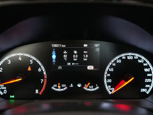 Ford Focus view 13