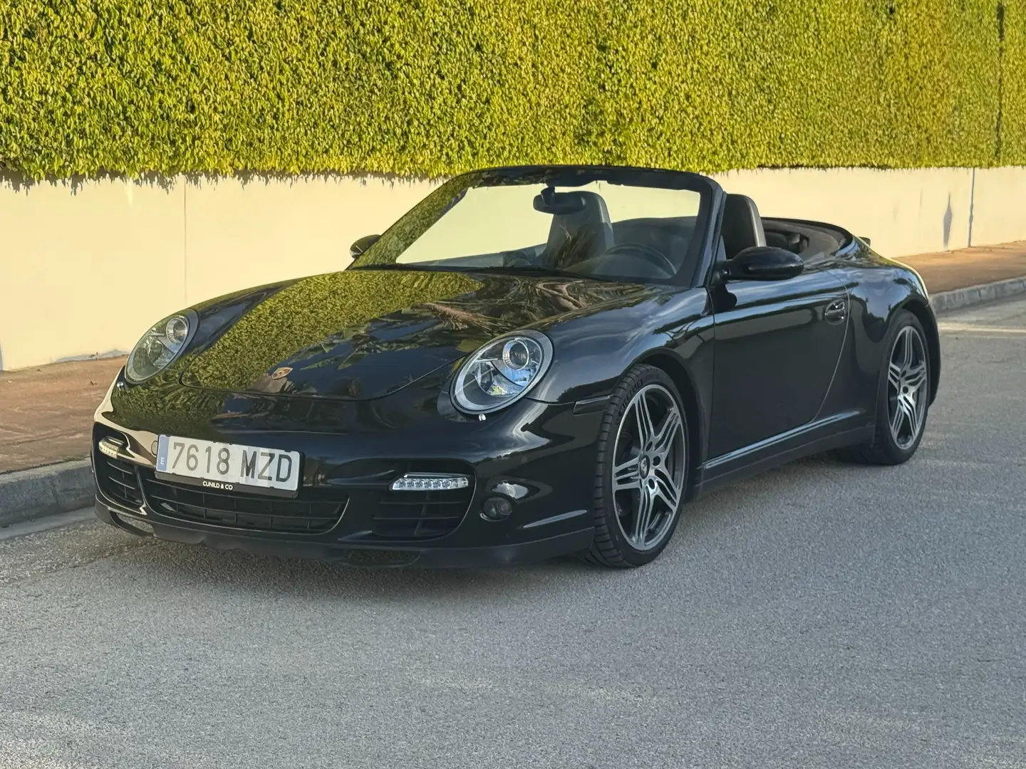Porsche 997 Carrera 4s Cabrio Negro - 1