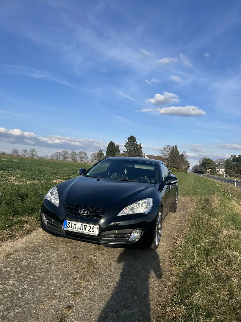 Hyundai Genesis Coupe 3.8 V6 - 2