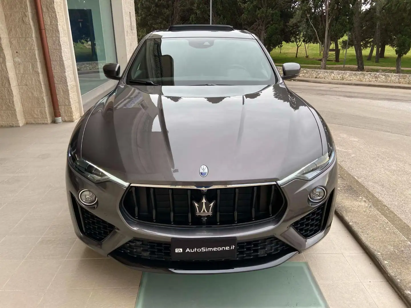 Maserati Levante MHEV 330 CV AWD GT TETTO APR/PAN Grigio - 2