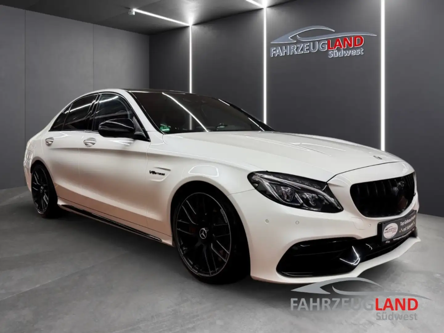 Mercedes-Benz C 63 AMG S Pano Drivers Package Performance AGA Carbon Lenk Blanc - 2