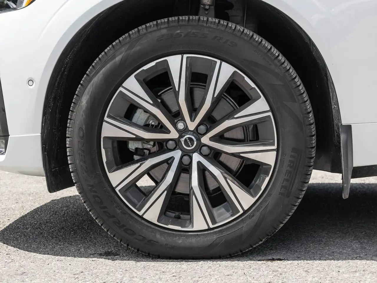 Volvo XC60 photo Volvo XC60