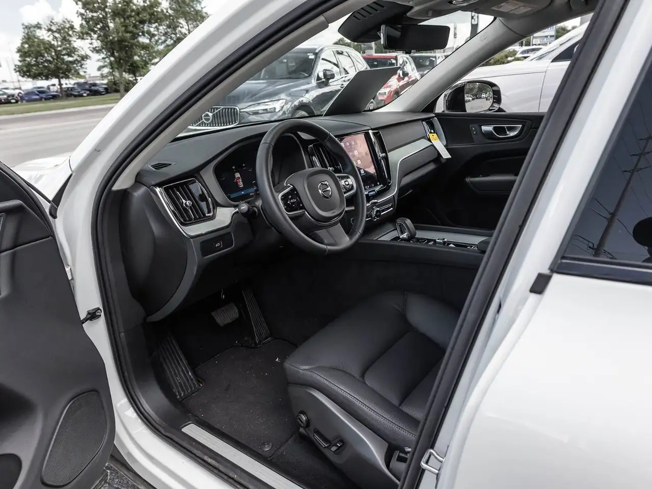 Volvo XC60 photo Volvo XC60
