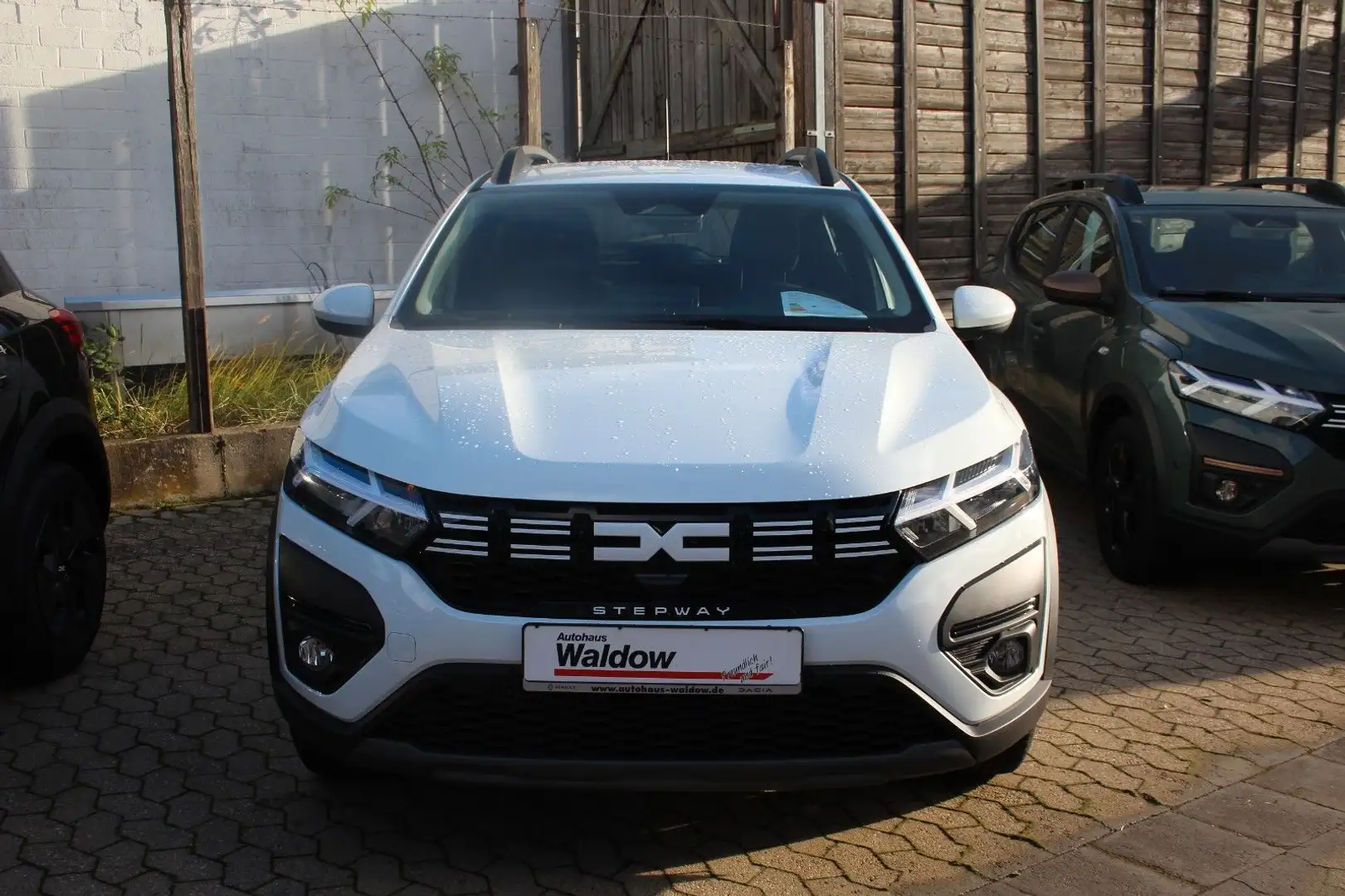 Dacia Sandero Stepway Expression TCe 90 sofort lieferb Weiß - 1