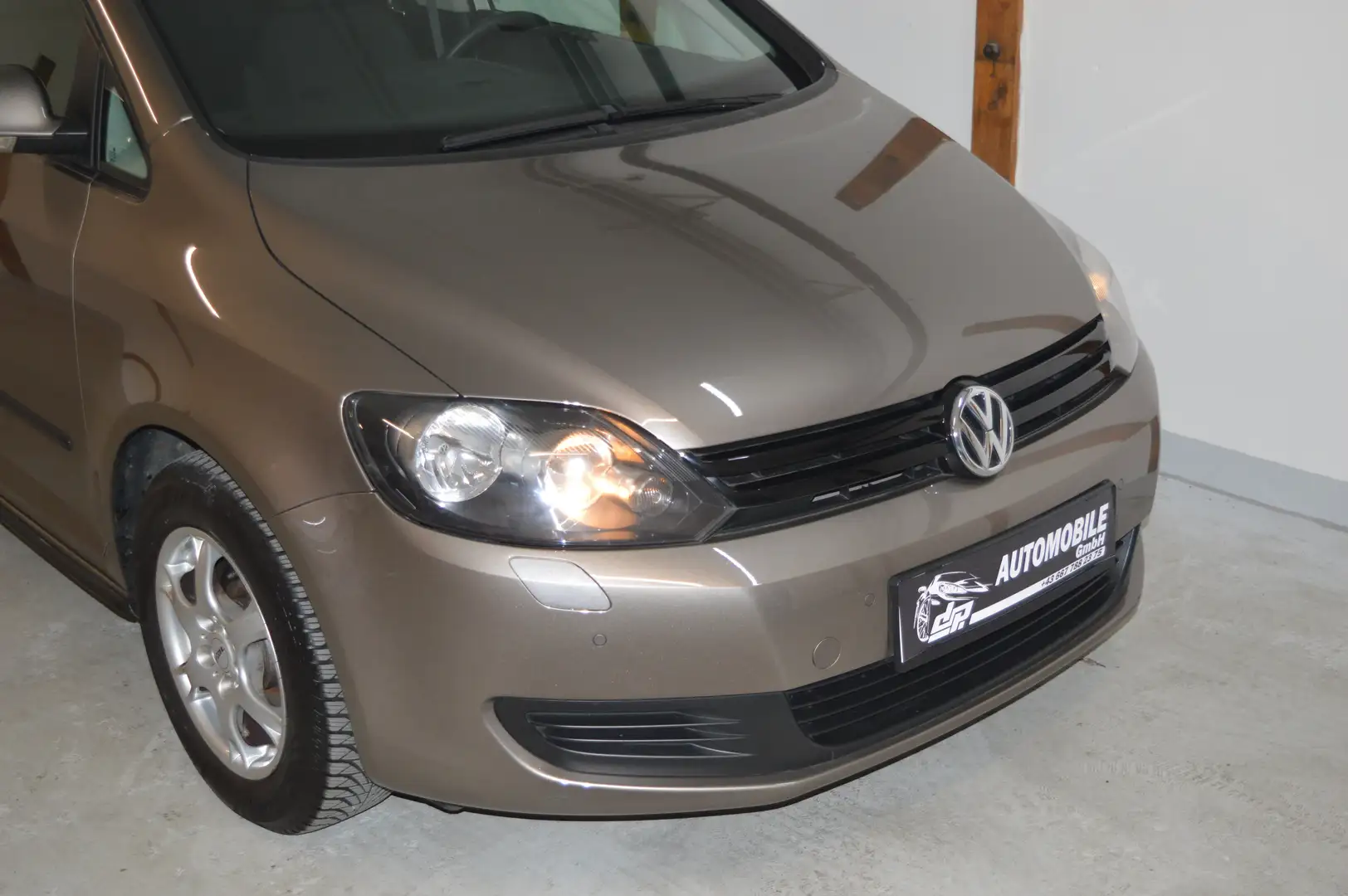 Volkswagen Golf Plus 1,2 TSI **2.Besitz**Pickerl**PDC** Braun - 2