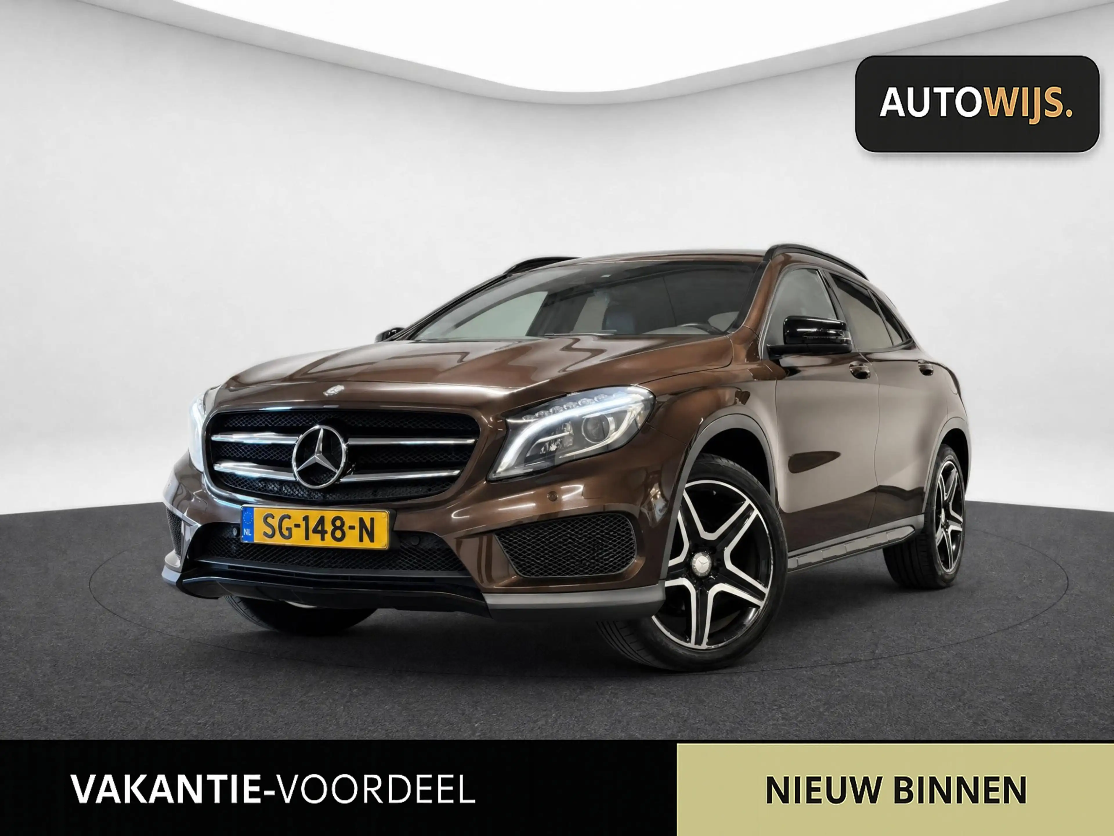Mercedes-Benz GLA 200 Premium Plus|156PK|AMG|NAVI|CAMERA|FACELIFT|LED|