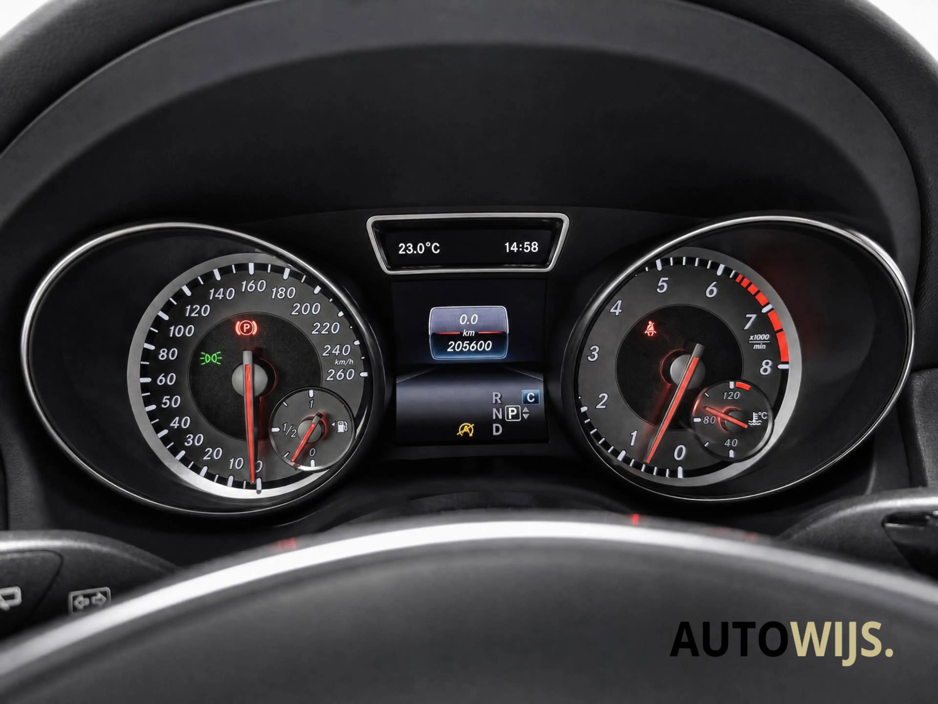 Mercedes-Benz GLA 200 Premium Plus|156PK|AMG|NAVI|CAMERA|FACELIFT|LED| — photo 18