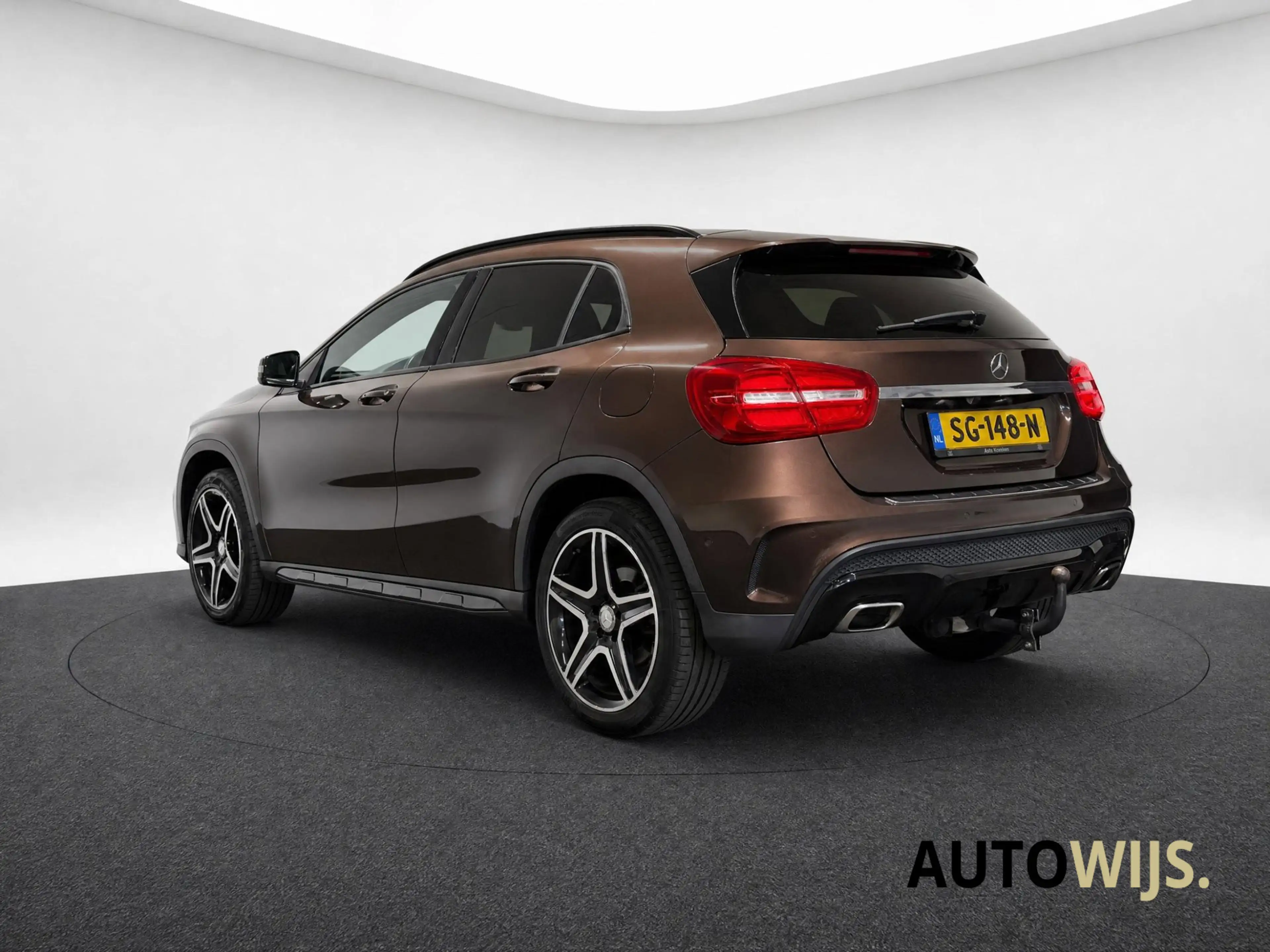 Mercedes-Benz GLA 200 Premium Plus|156PK|AMG|NAVI|CAMERA|FACELIFT|LED| — photo 13