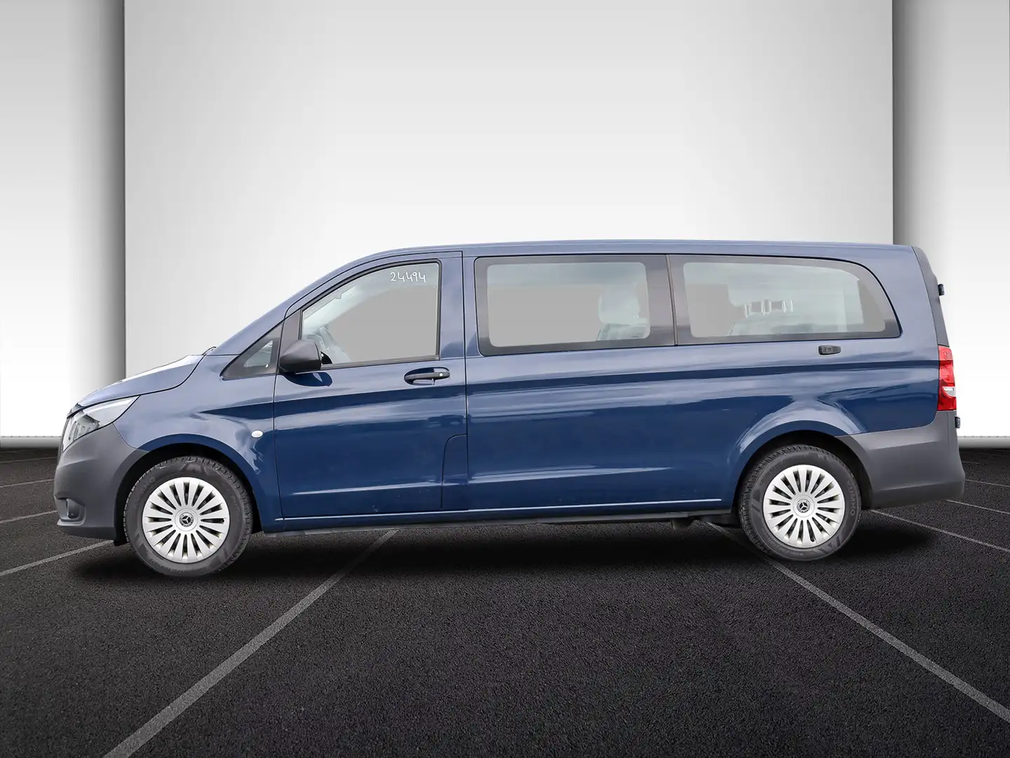 Mercedes-Benz Vito 114 TourerPro,Extralang,8Sitzer,Automatik Blau - 2