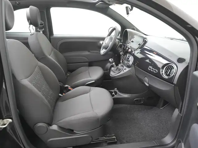 Fiat 500c view 3