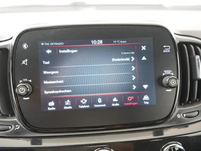 Fiat 500c view 12