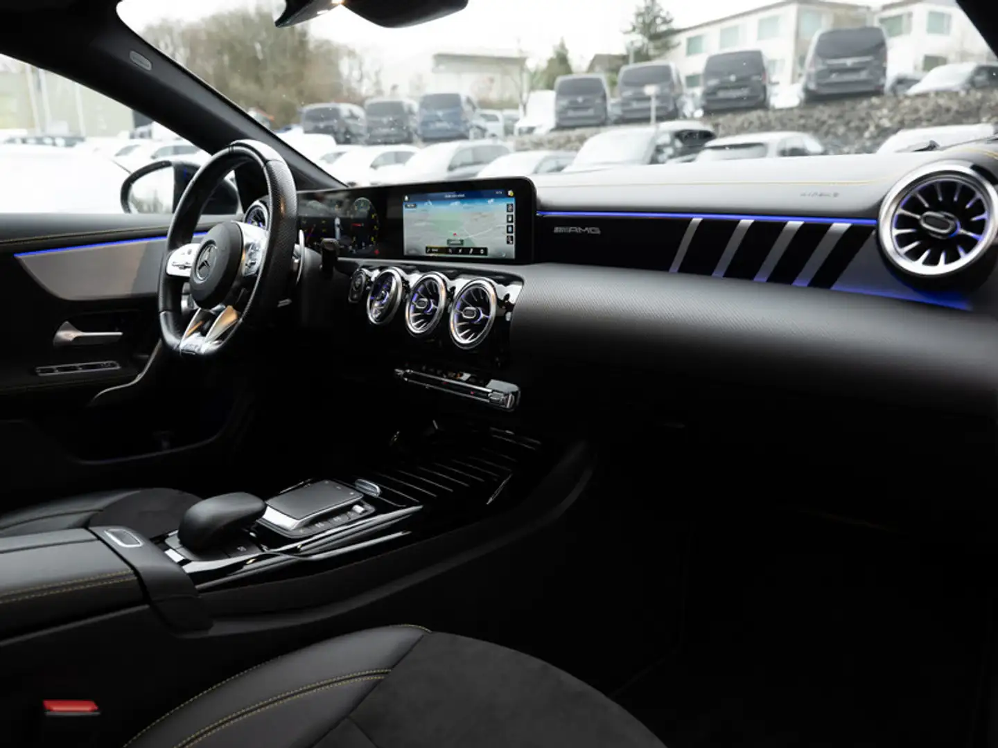 Mercedes-Benz CLA 45 AMG S 4M+ SB MLB/360/Pano/Night/Distr/DAB Schwarz - 2