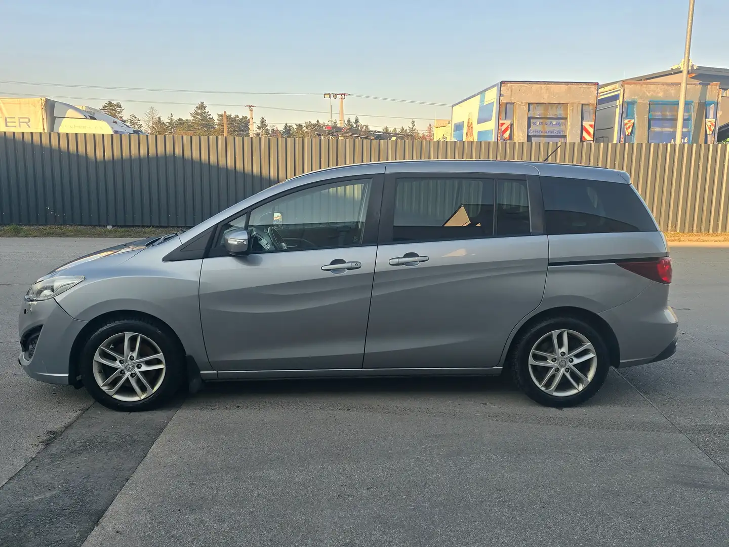 Mazda 5 CD116TX Plus elek. Schiebetür,Sitzheizung,Temp. Gris - 2