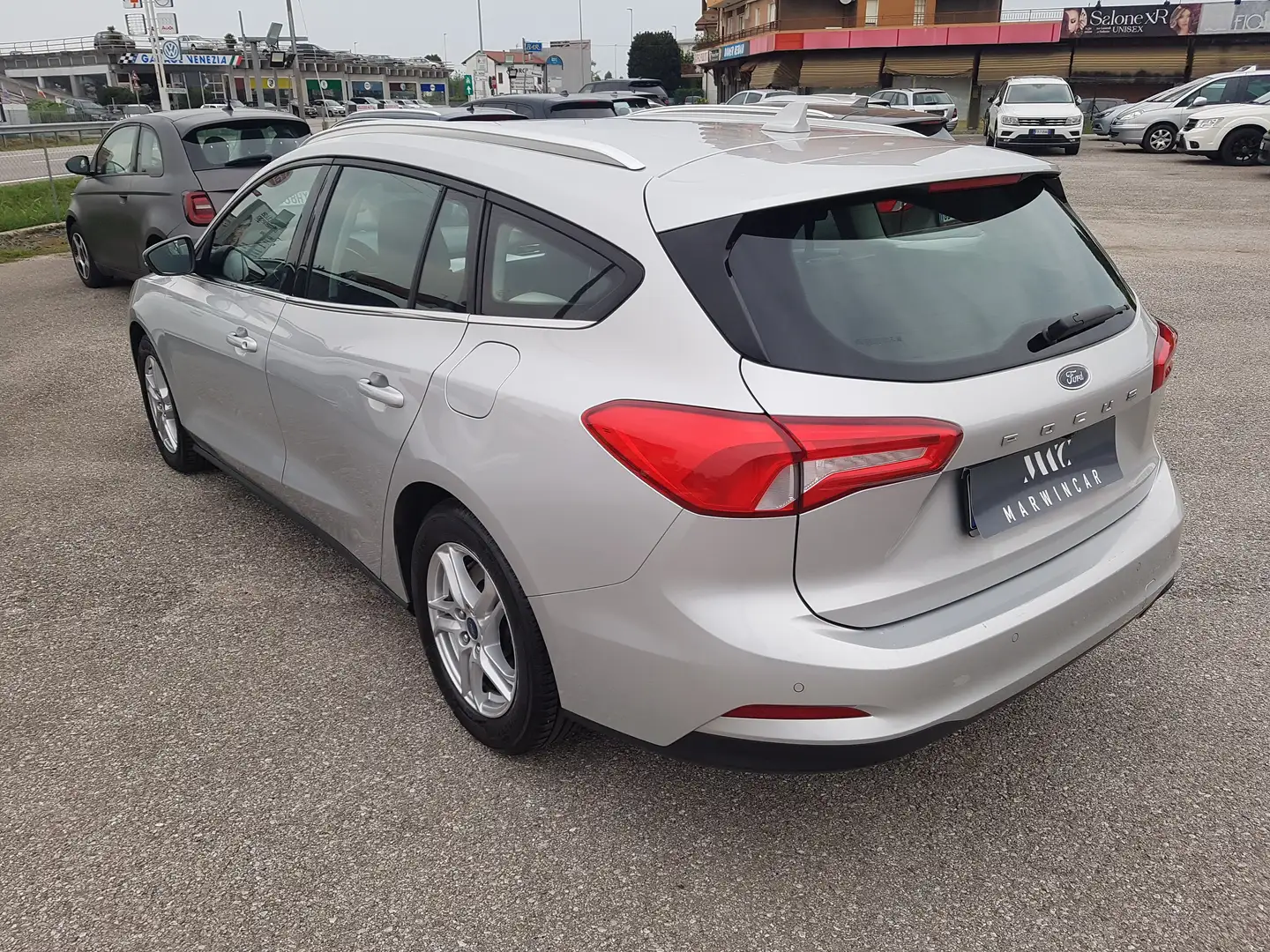 Ford Focus SW 1.5 ecoblue Business s&s 95cv NEOPATENTATI OK Plateado - 2