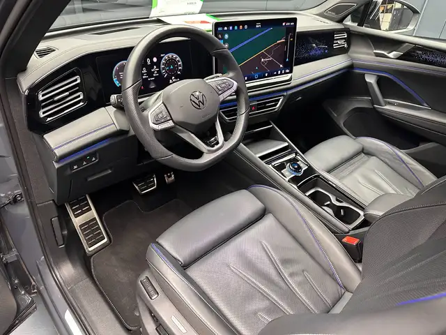 Volkswagen Tiguan view 17