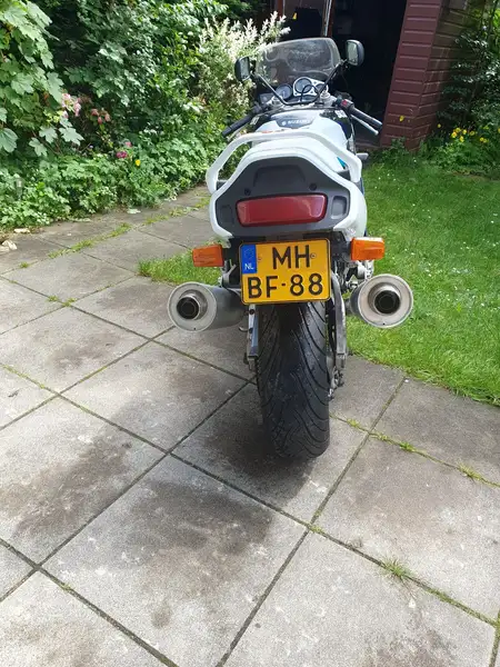 Suzuki GSX-R 1100 - foto 5