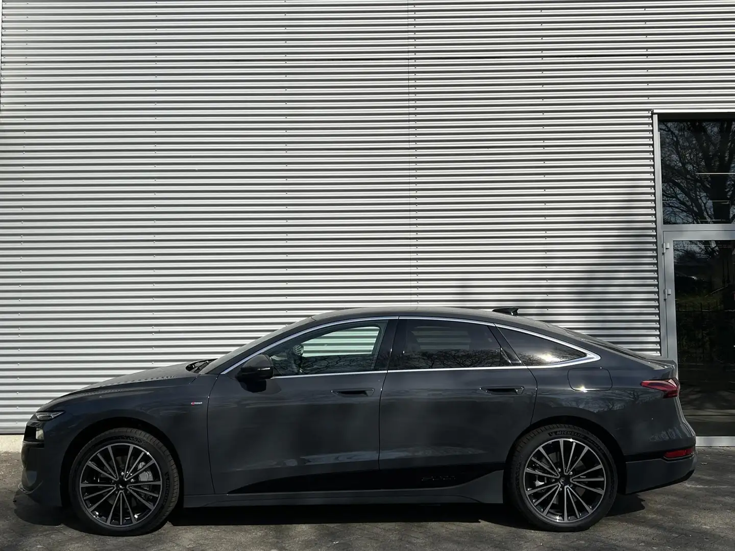 Audi A6 Sportback e-tron Advanced edition e-tron performan Gri - 2