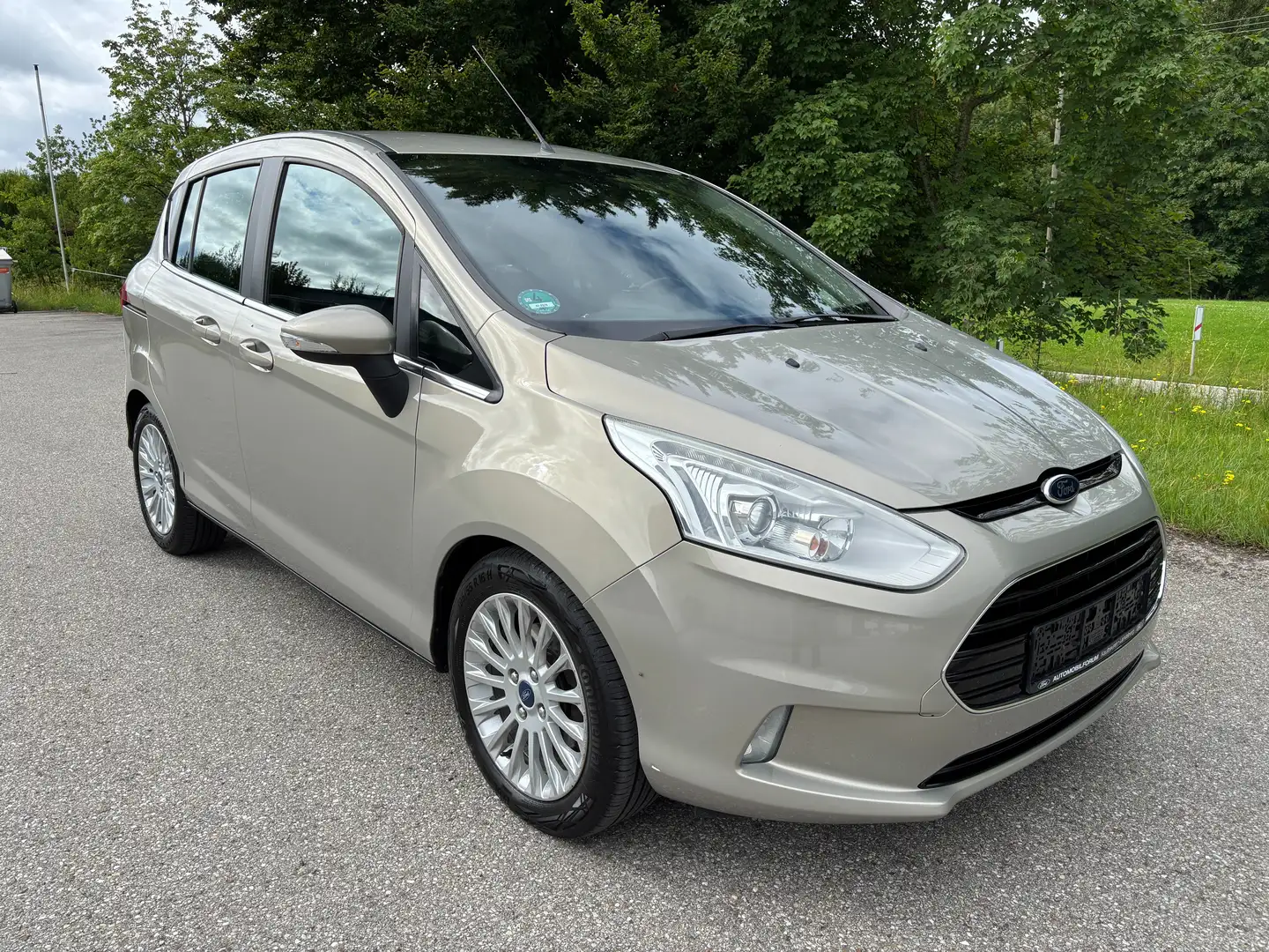 Ford B-Max Titanium Klima ALU SHZ Tempomat Bronz - 1