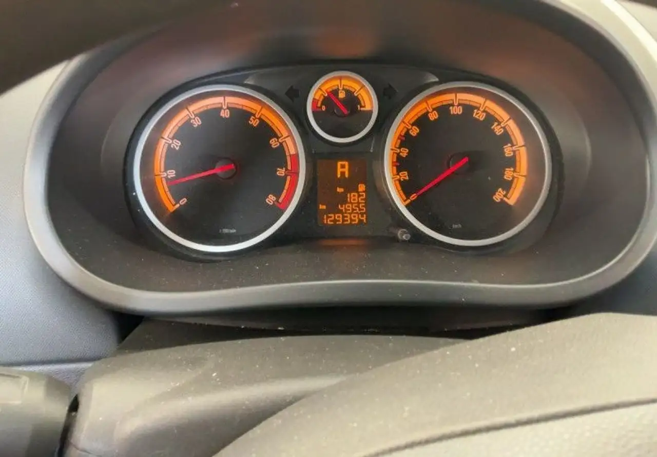 Opel Corsa Corsa Van — photo 7