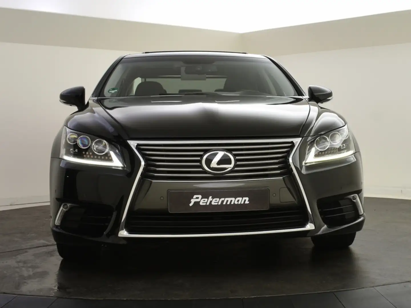 Lexus LS 460 LEXUS President-Line Noir - 2