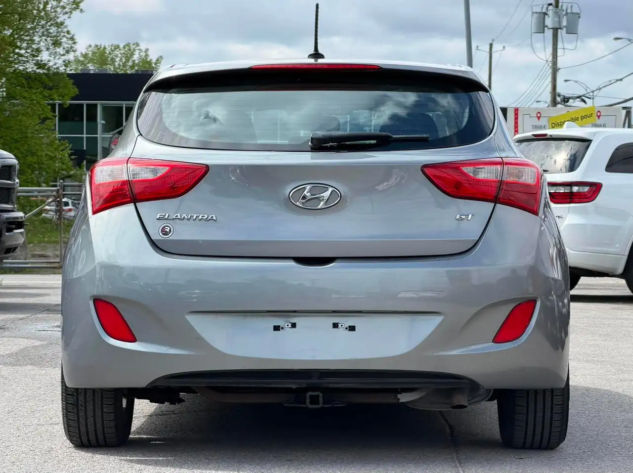 Hyundai ELANTRA снимка Hyundai ELANTRA