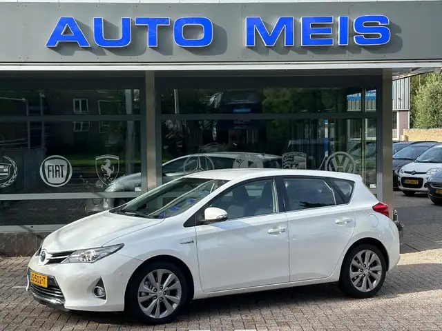 Toyota Auris 1.8 Hybrid Executive Automaat Navi Telefoon Camera