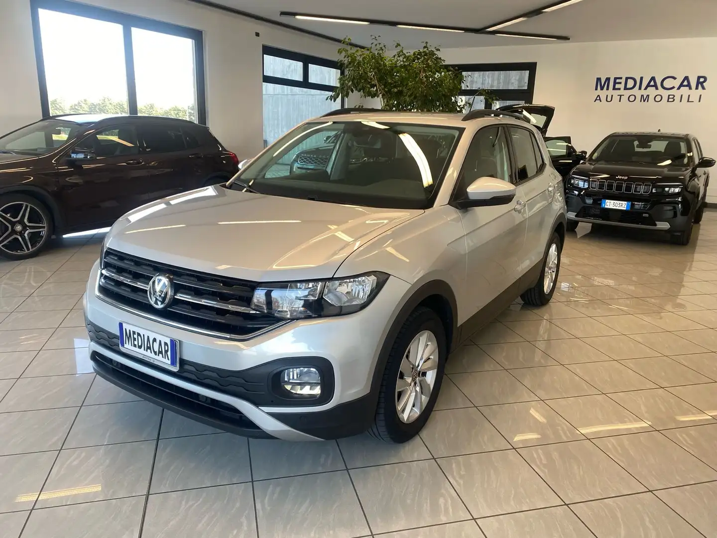 Volkswagen T-Cross 1.0 tsi Style Bmt 115cv dsg (NEOPATENTATI) Argento - 2
