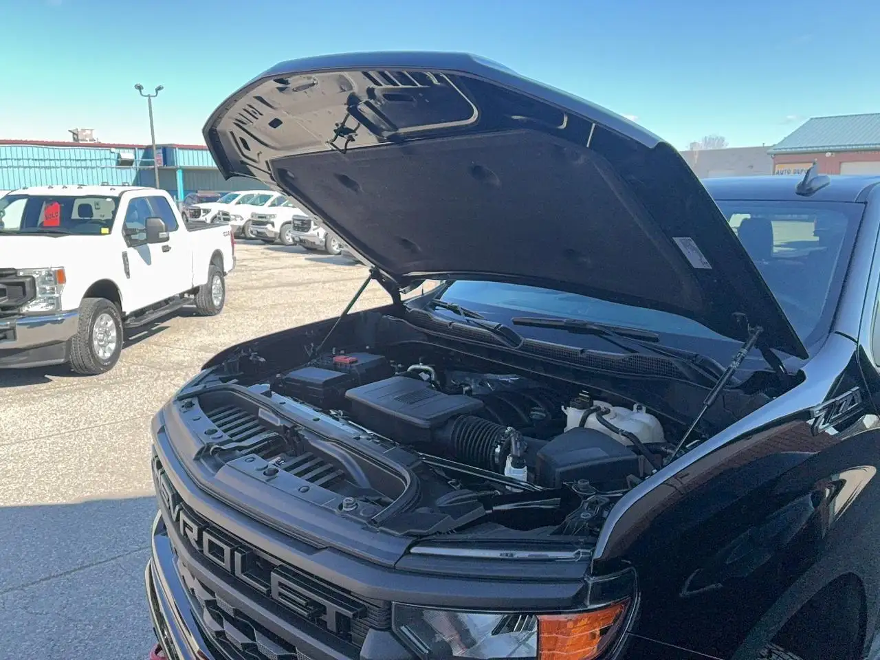 Chevrolet Silverado 1500 снимка Chevrolet Silverado 1500