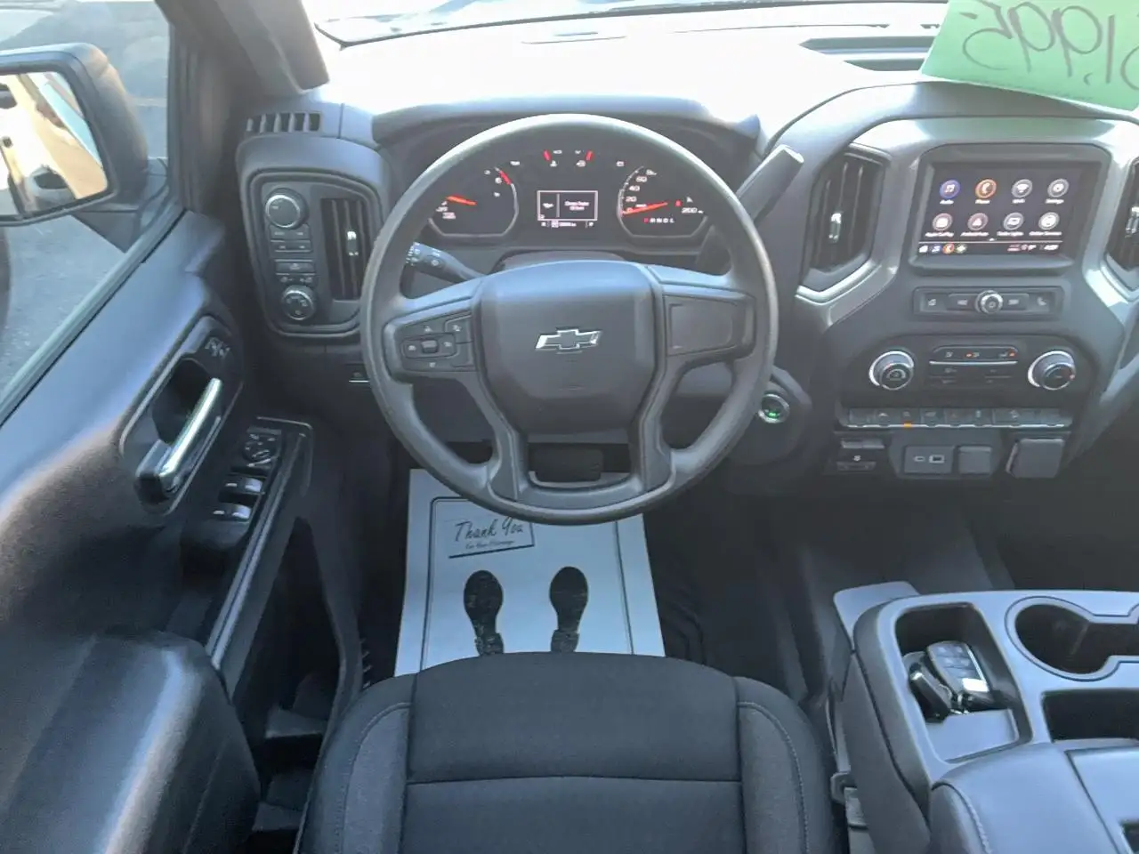 Chevrolet Silverado 1500 снимка Chevrolet Silverado 1500