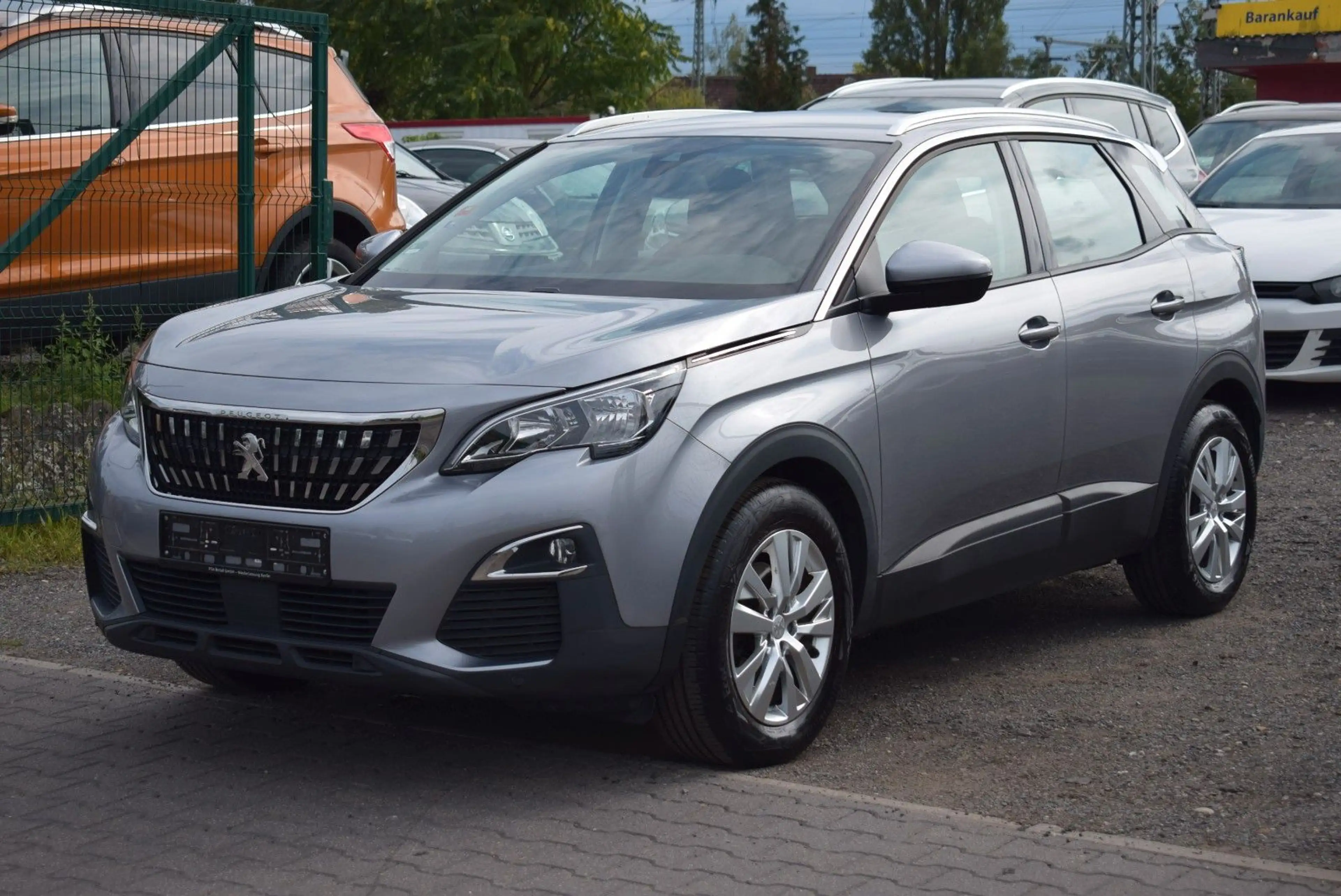 Peugeot 3008 Active — photo 3
