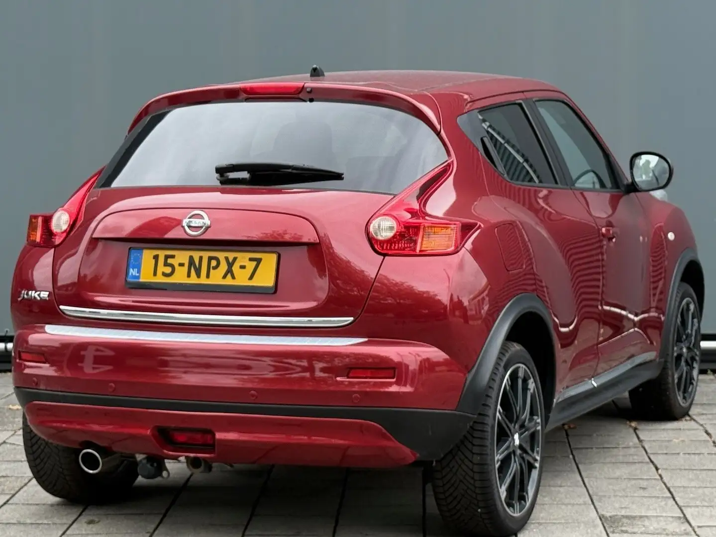 Nissan Juke BWJ 10-2010 | 1.6I 117PK Acenta | CLIMA | TREKHAAK Rouge - 2