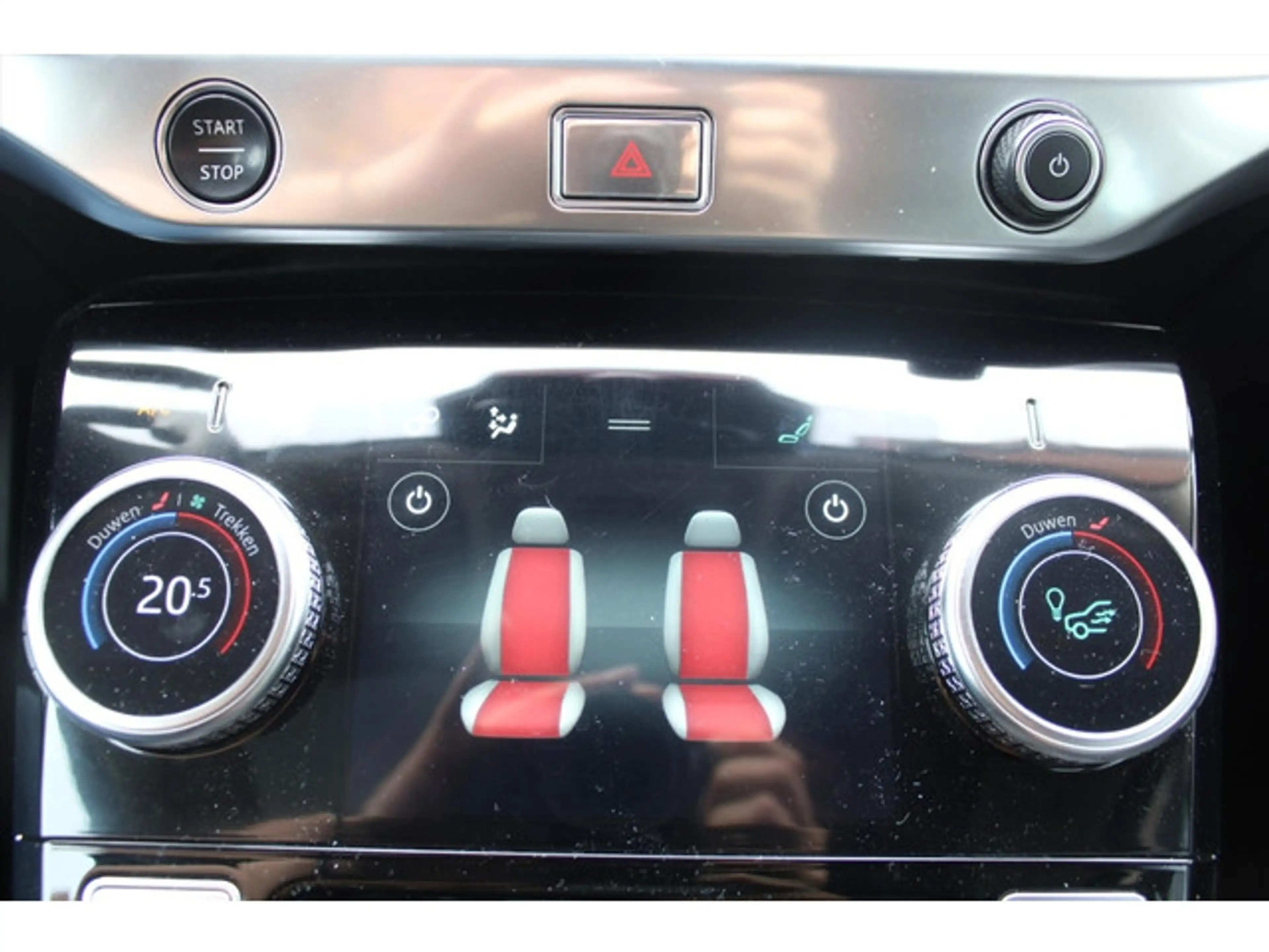 Jaguar I-Pace EV400 90kWh | Panorama | Luchtvering | Camera | St — photo 14