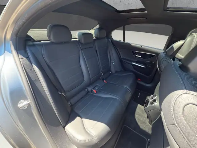 Mercedes-Benz C-Class view 14