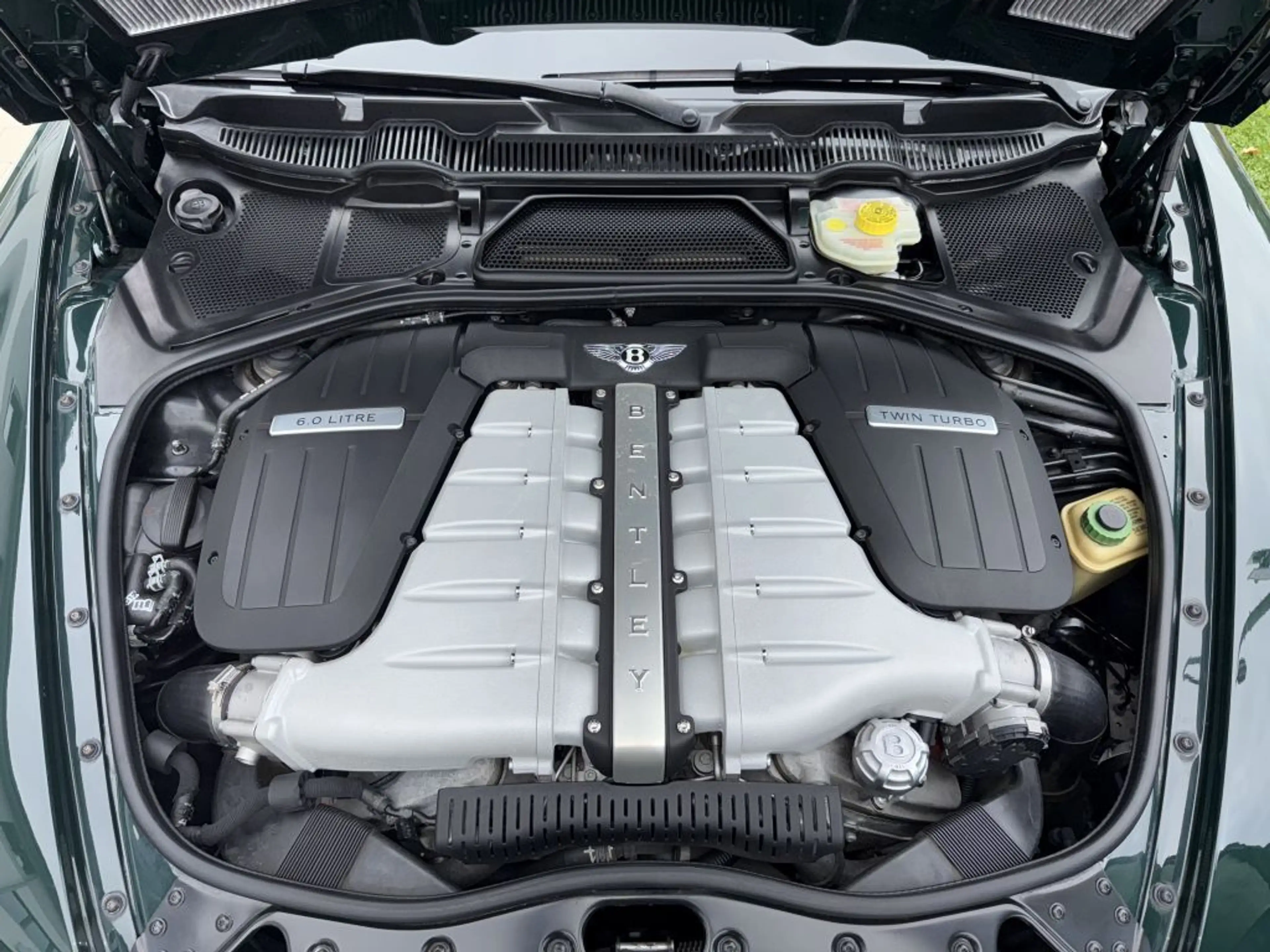 Bentley Continental GT 6.0 W12 Mulliner-Felgen,Unfallfrei,Luft,Leder — photo 8