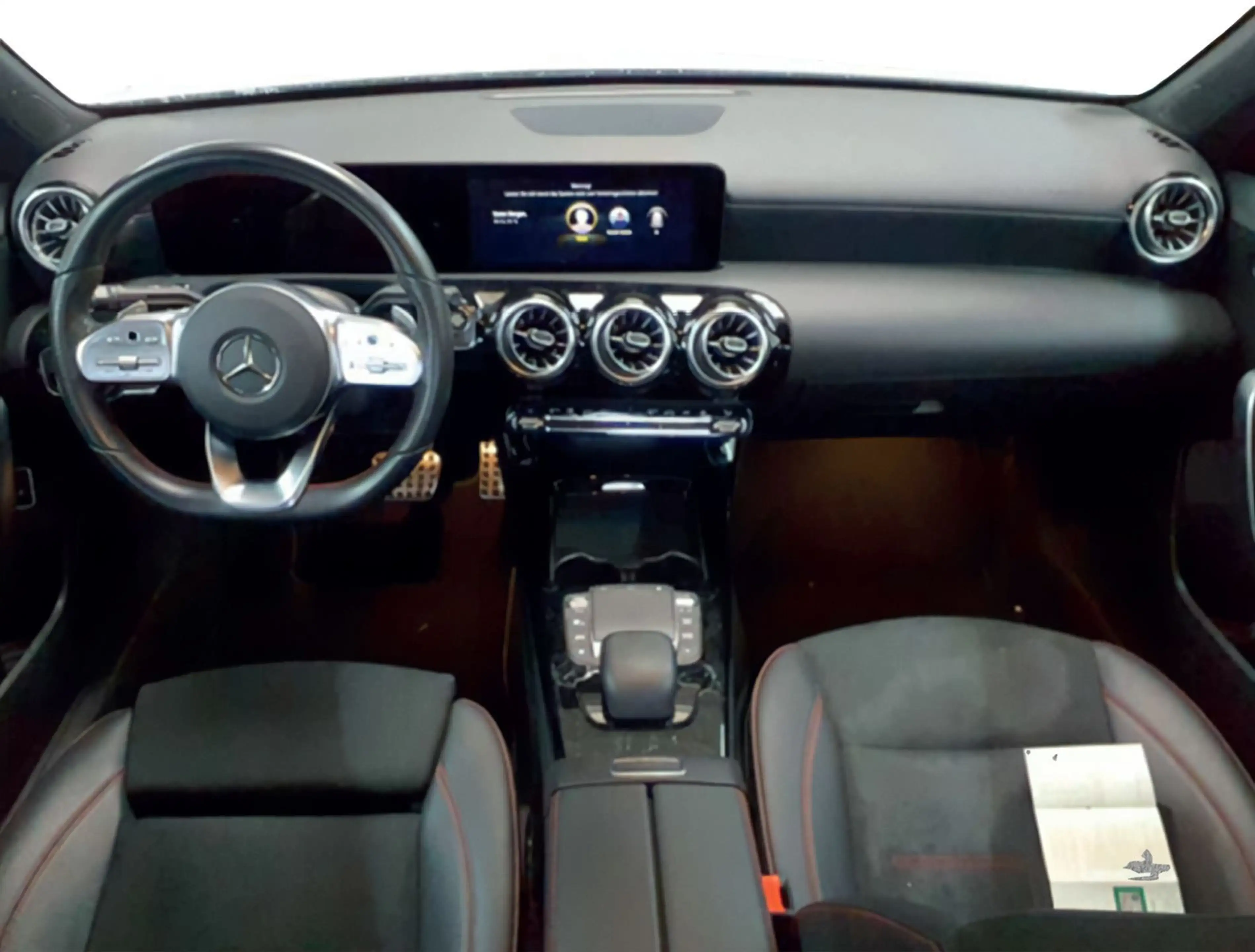 Mercedes-Benz A 250 e Limousine +Navi+Burmester+Carplay — photo 6