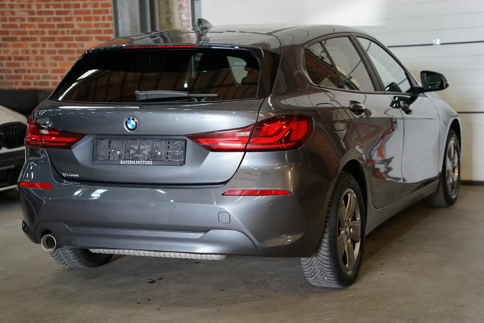 BMW 116 iA Automaat Benzine 2021 Led CarPlay Garantie Grigio - 2