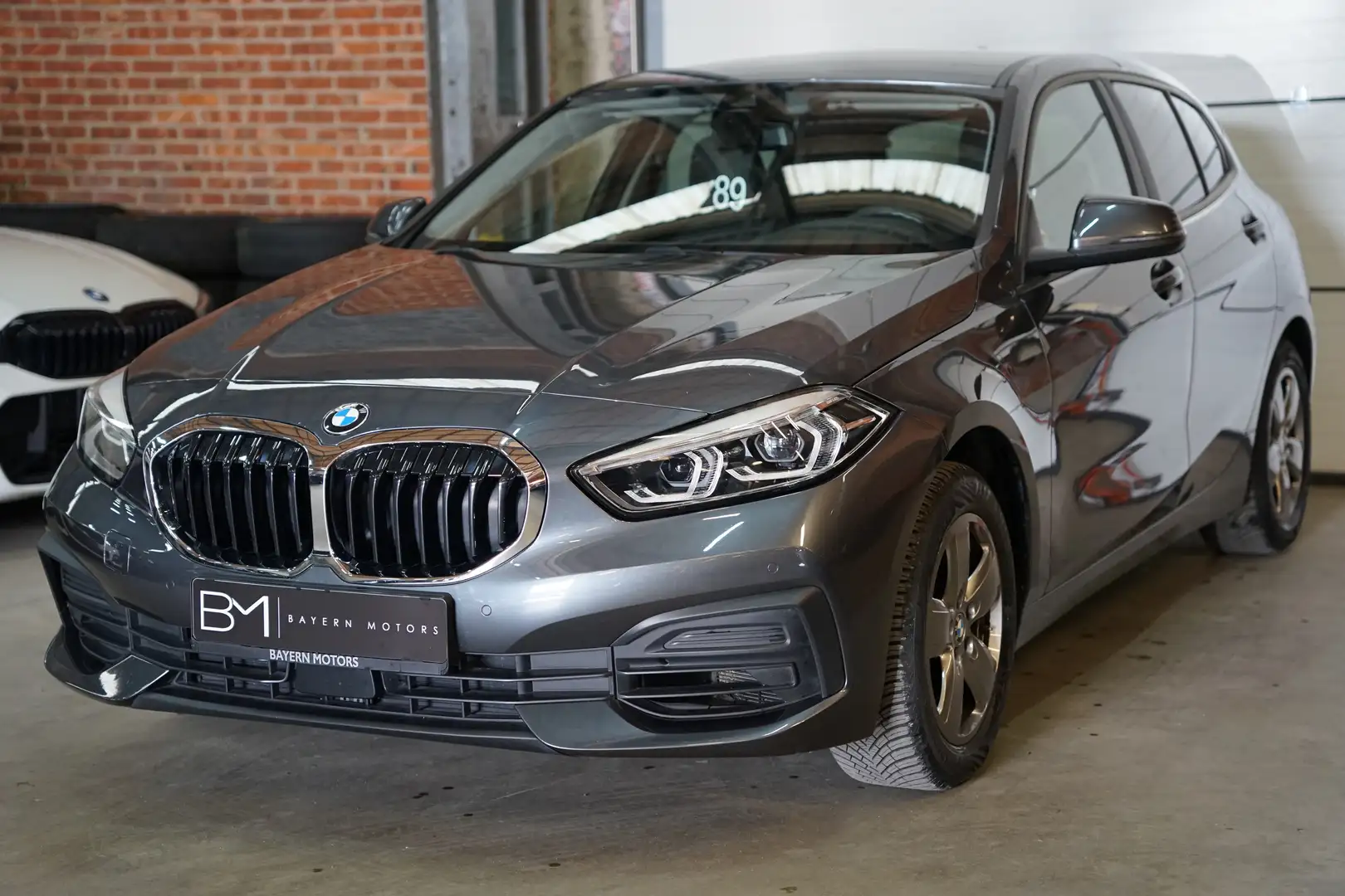 BMW 116 iA Automaat Benzine 2021 Led CarPlay Garantie Grigio - 1