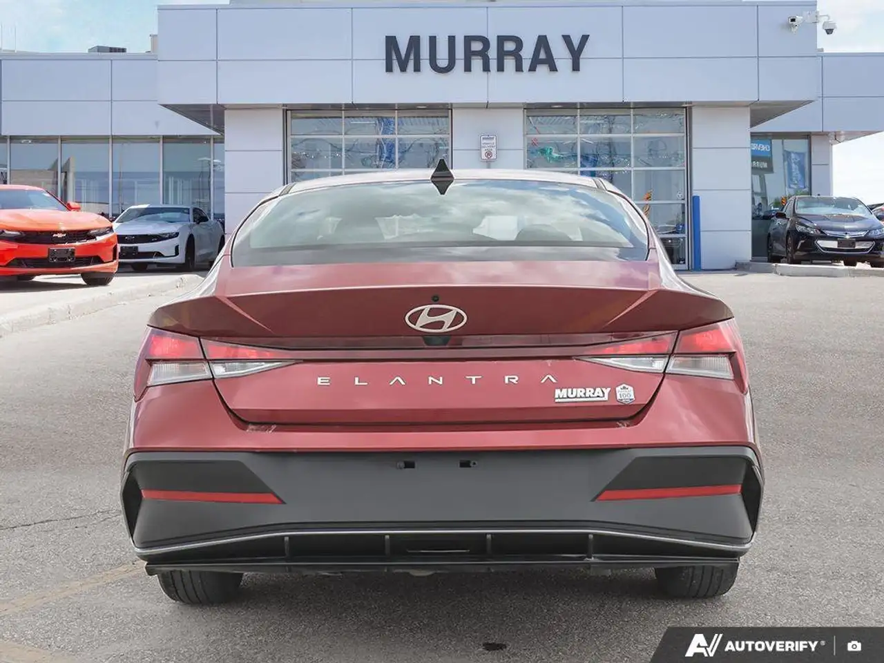 Hyundai ELANTRA снимка Hyundai ELANTRA