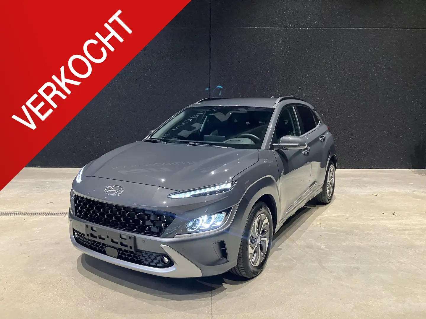 Hyundai KONA 1.6 GDI HEV Comfort LED | NAVI | CAMERA | Zetelver Gris - 1