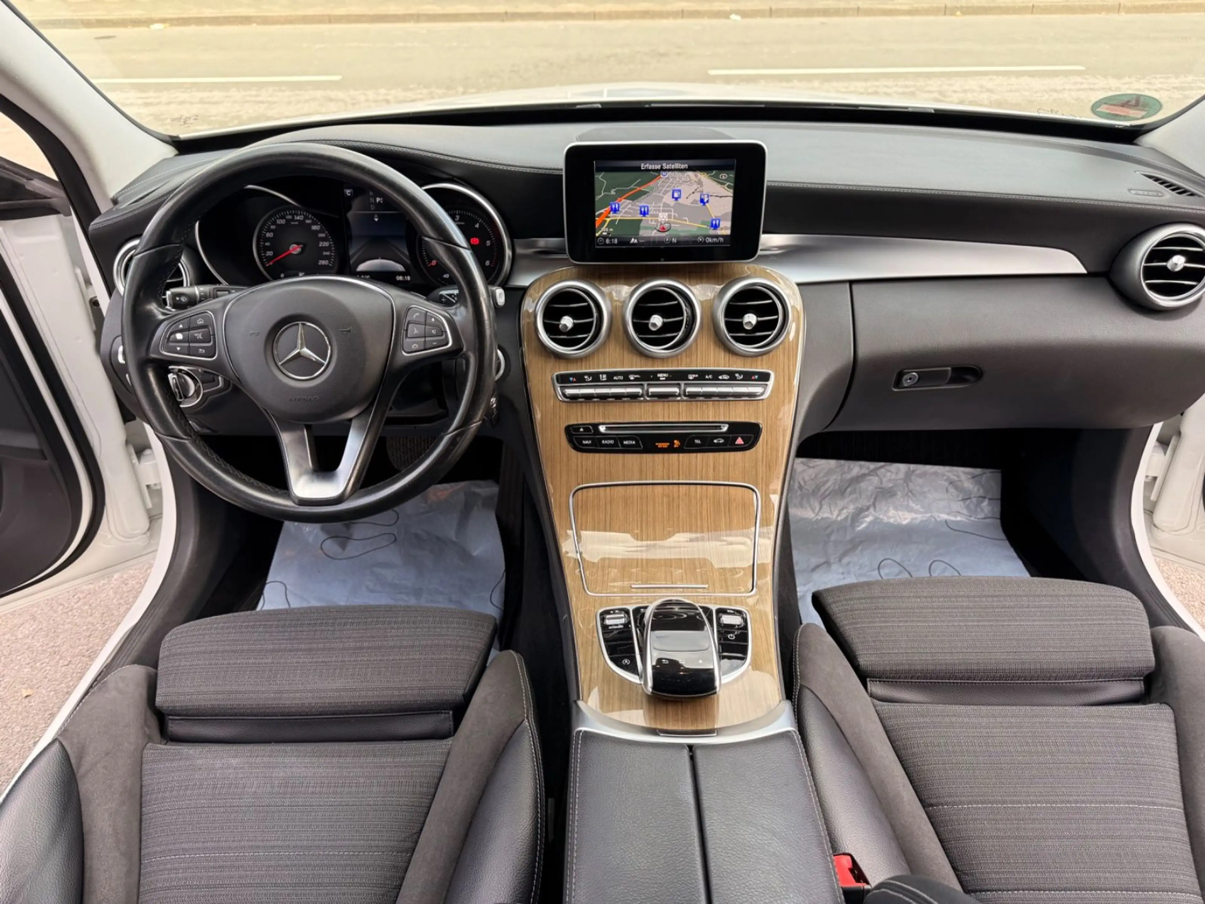 Mercedes-Benz C 250 d 7G-Tronic 2.HAND*LED*LEDER*NAVI*360KAM* — photo 12