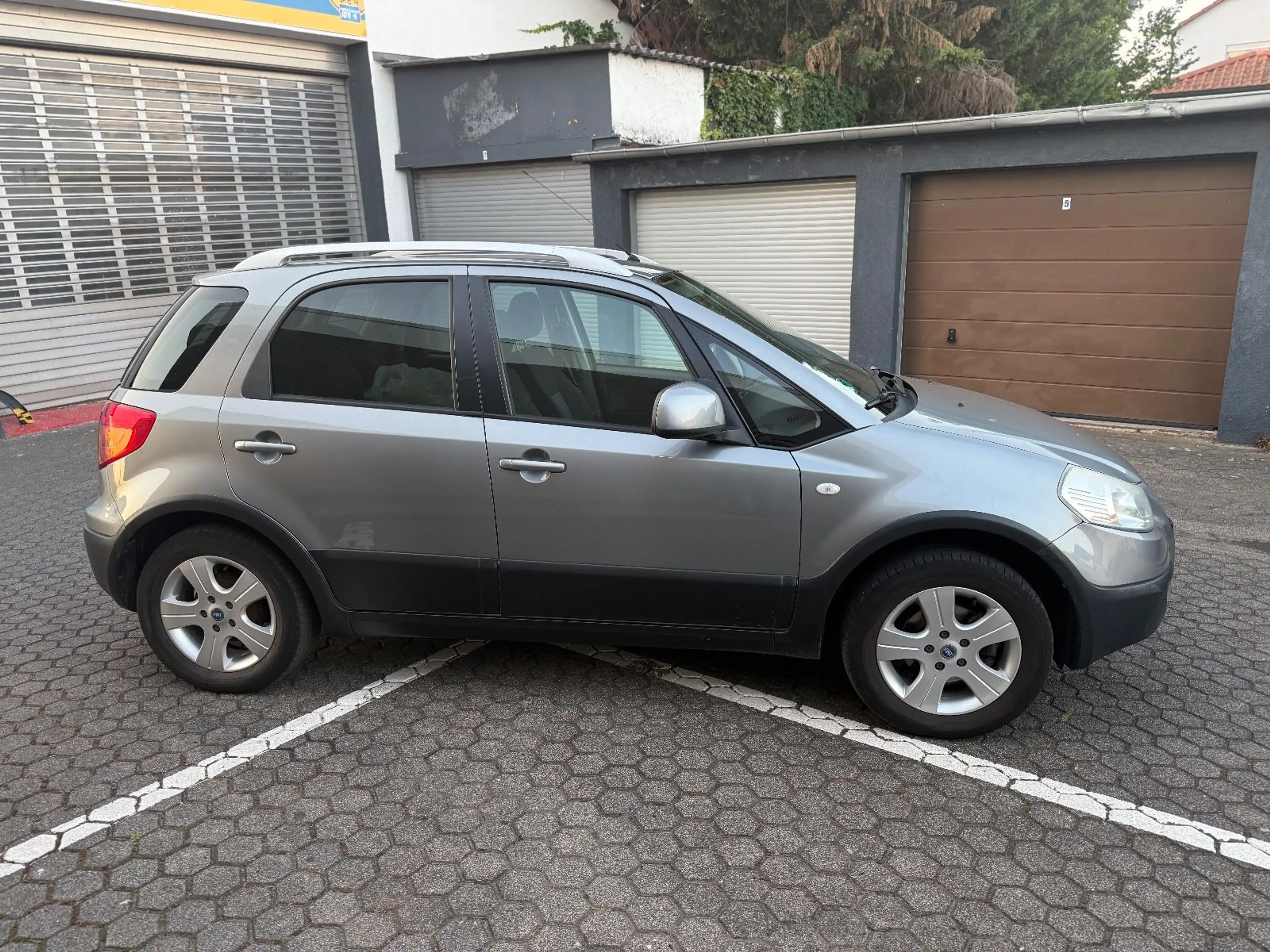Fiat Sedici 1.6 16V Emotion 4x4 / BENZIN+LPG / AHK — photo 14