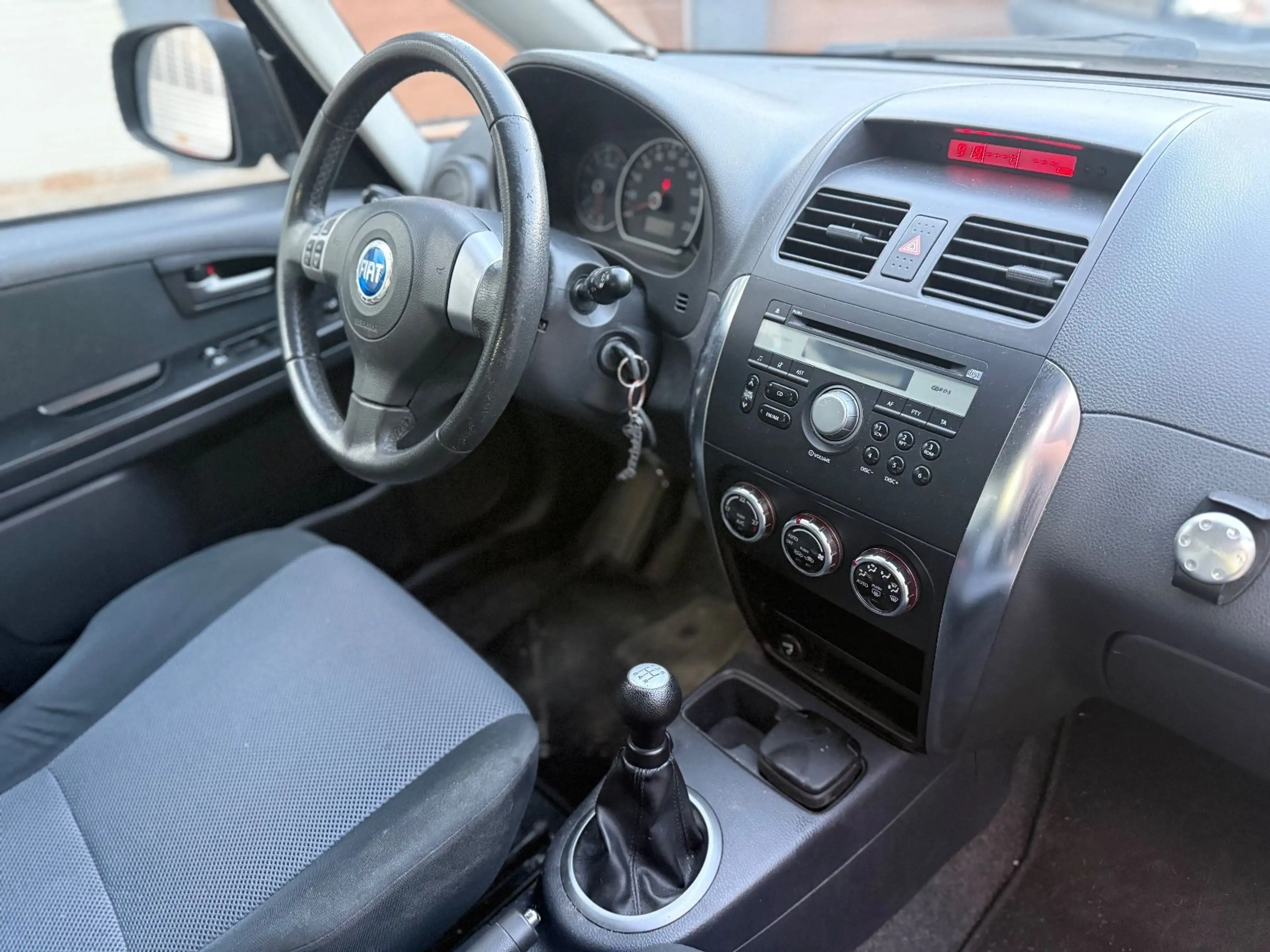 Fiat Sedici 1.6 16V Emotion 4x4 / BENZIN+LPG / AHK — photo 6