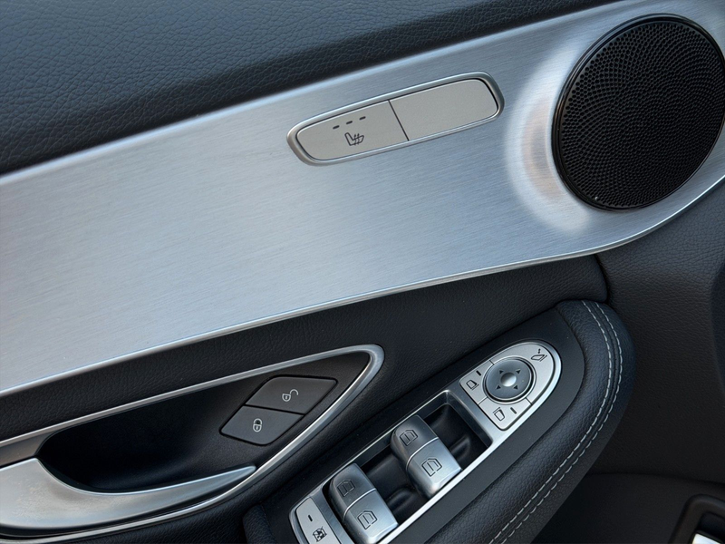 Mercedes-Benz C 220 d T LED SHZ Kamera PDC AHK Klima Tempomat — photo 11