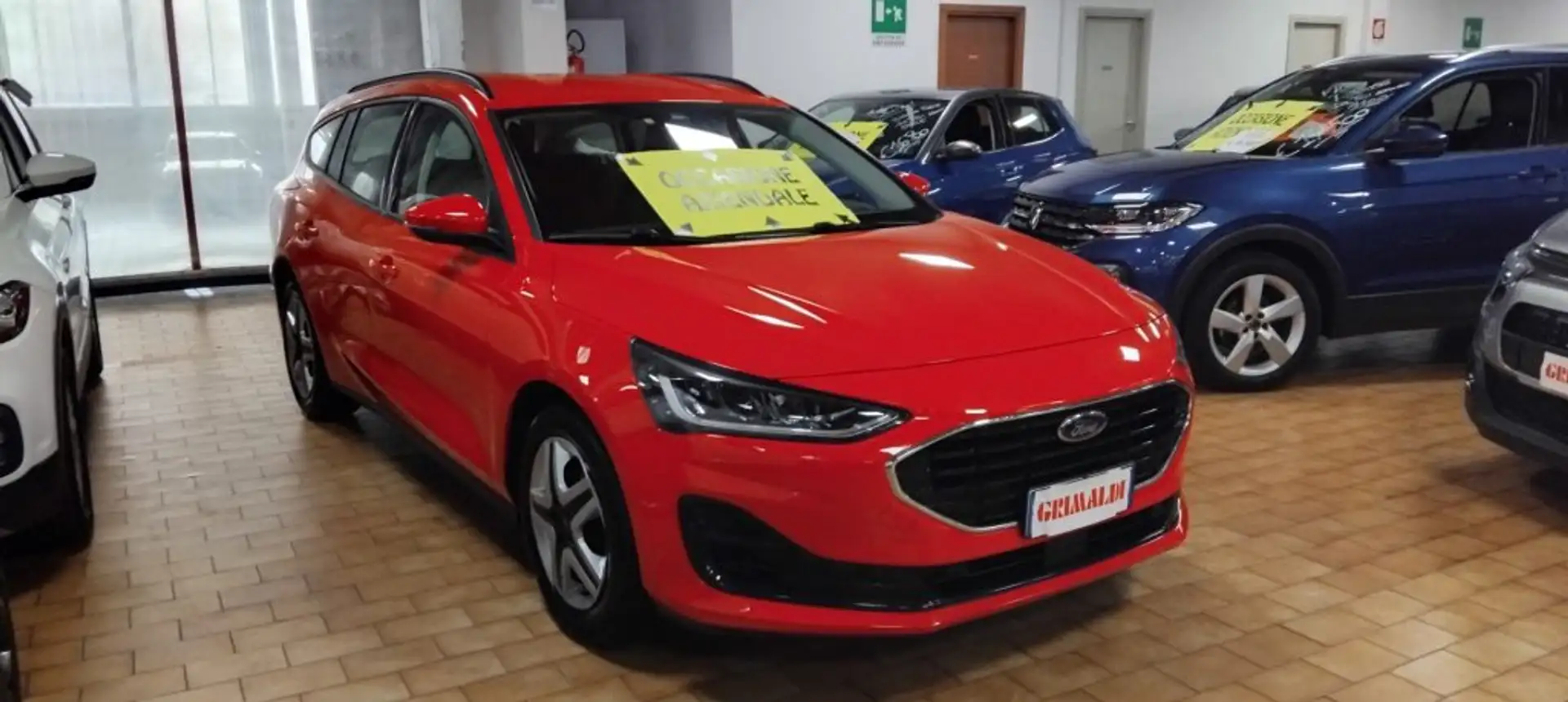 Ford Focus 1.5 EcoBlue automatico SW Business Edition Rojo - 1