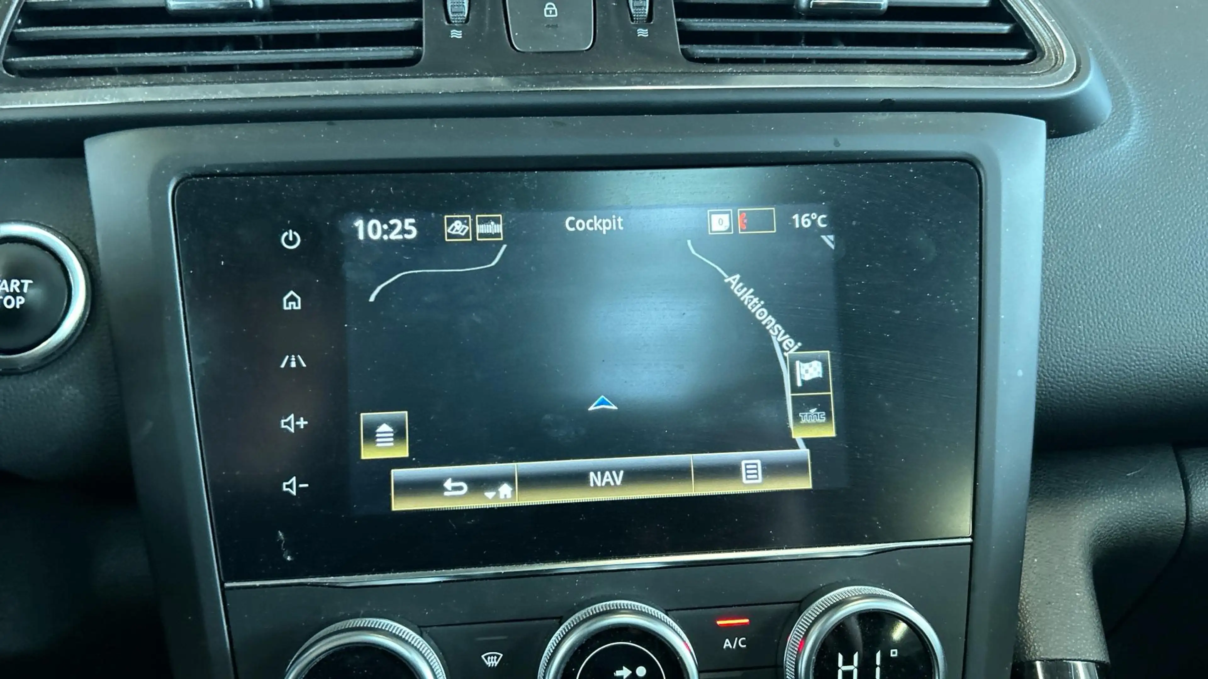 Renault Kadjar 1.3 TCe Limited — photo 10