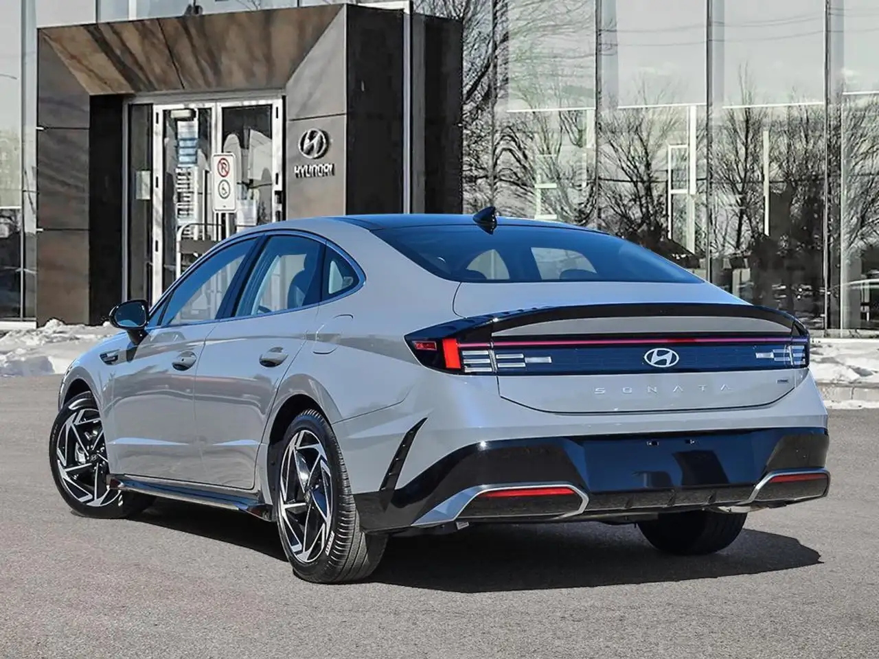 Hyundai SONATA снимка Hyundai SONATA